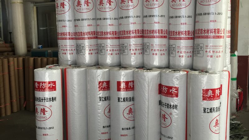 岩棉板厚度对其保温效果的影响主要体现在以下几个方面：